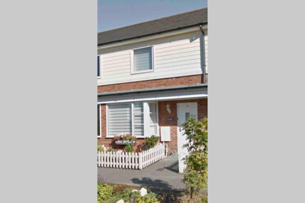 Vila Comfy 2 Bed House Located At Wareham Train Station Exteriér fotografie