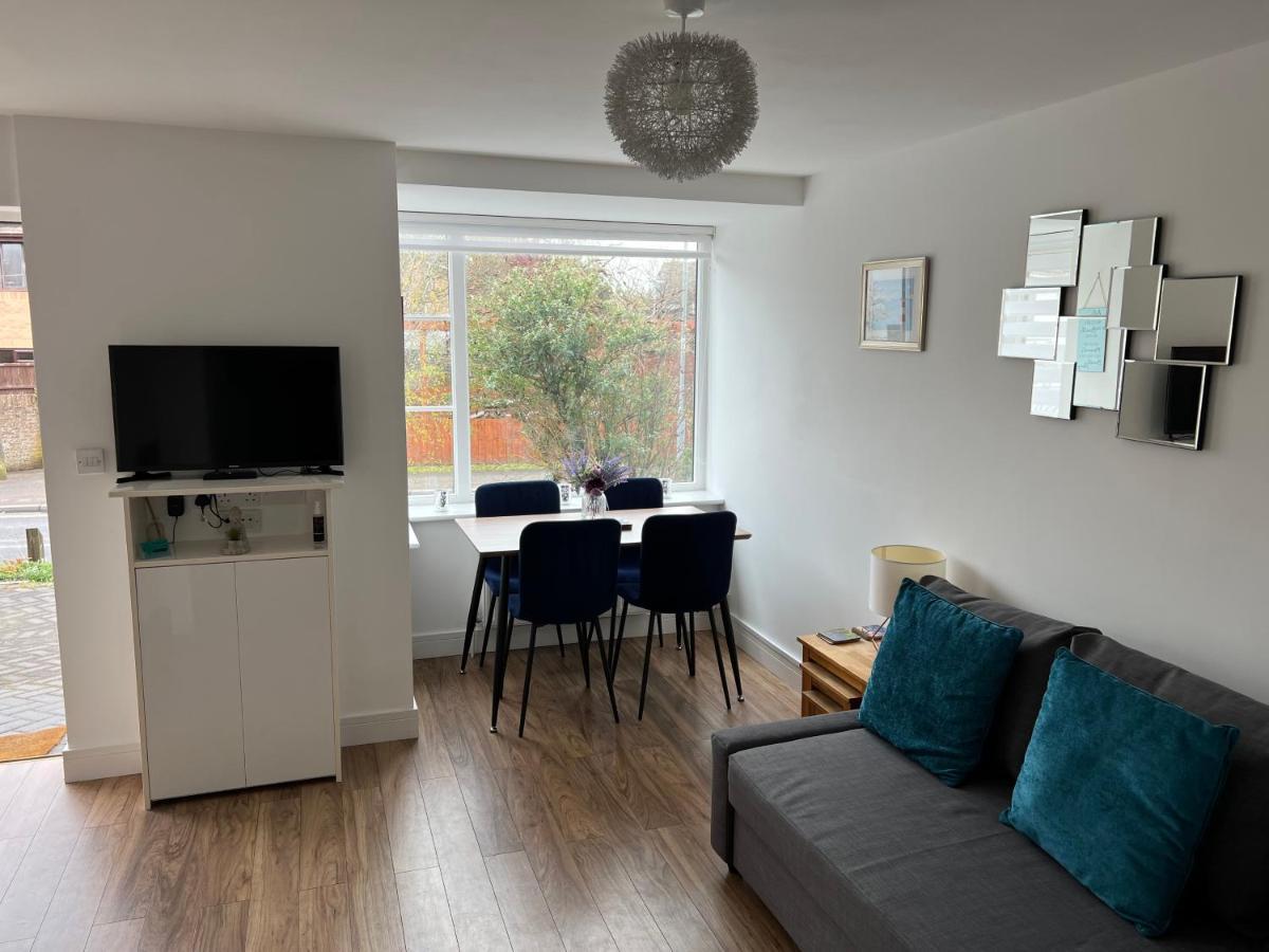 Vila Comfy 2 Bed House Located At Wareham Train Station Exteriér fotografie
