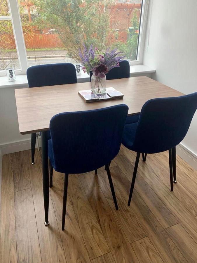 Vila Comfy 2 Bed House Located At Wareham Train Station Exteriér fotografie